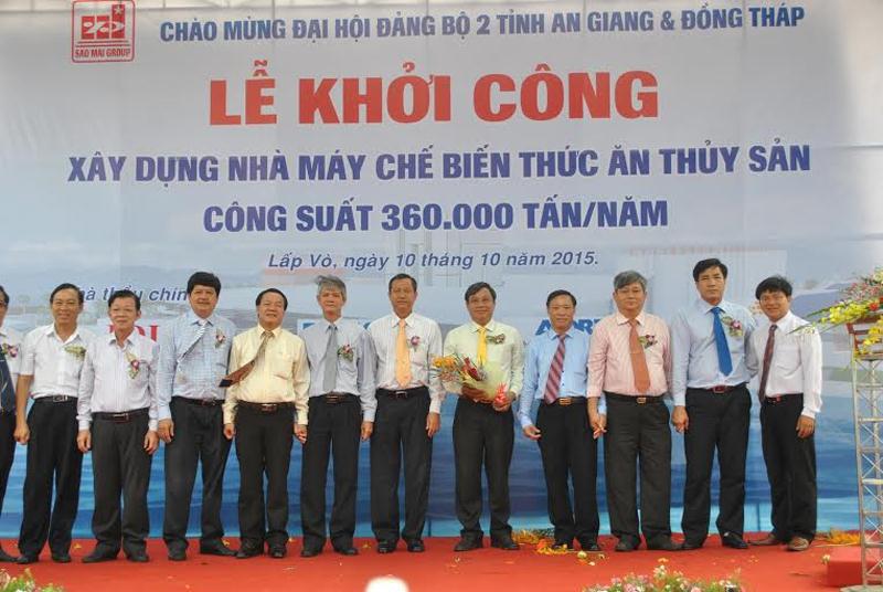 Lãnh đạo 2 tỉnh An Giang, Đồng Tháp dự lễ và chúc mừng thành công của Sao Mai Group