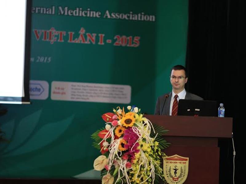 Tiến Sĩ Szabolcs Péter, Tập đoàn Dinh dưỡng DSM Thụy Sỹ phát biểu tại hội nghị