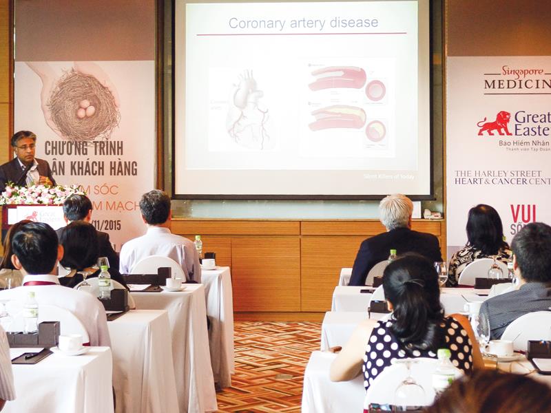Bác sĩ tim mạch hàng đầu Singapore chia sẻ về chăm sóc sức khỏe tim mạch