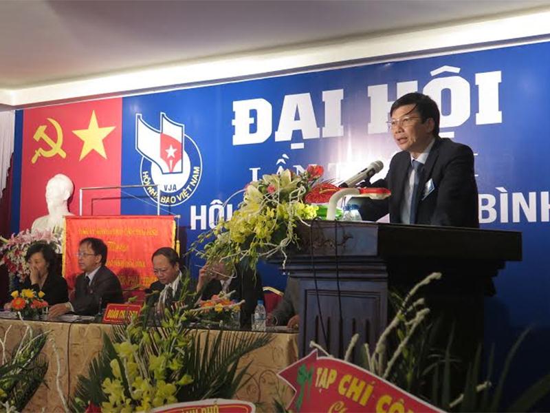Phó Chủ tịch thường trực Hội Nhà báo Việt Nam Hồ Quang Lợi phát biểu chỉ đạo tại Đại hội Hội Nhà báo tỉnh Thái Bình thứ VII nhiệm kỳ 2015 – 2020.