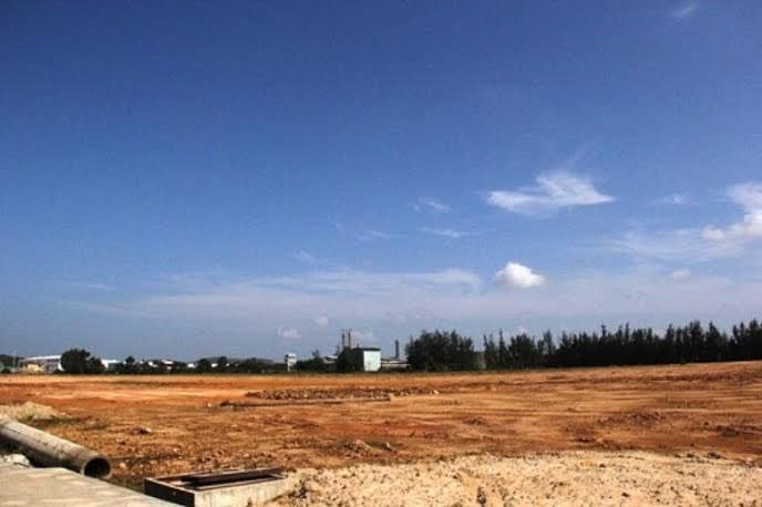 UBND tỉnh Quảng Ngãi cho phép Công ty TNHH VSIP Quảng Ngãi thuê lại phần đất thu hồi tại xã Tinh Phong để xây dựng Dự án.