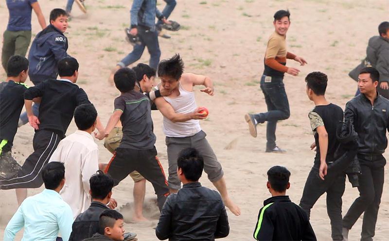 Tuy nhiên cướp được phết không đơn giản vì sẽ bị tấn công để cướp lại.