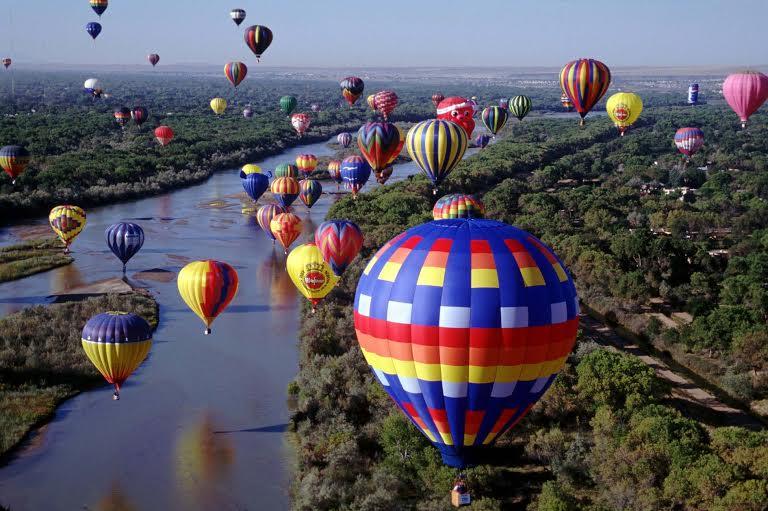 Ngày hội Khinh khí cầu quốc tế sẽ là hoạt động hấp dẫn du khách trong dịp festival Huế 2016.