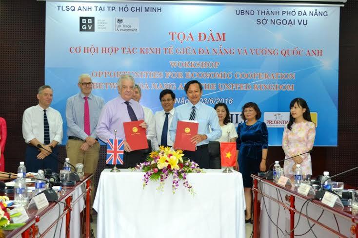 Ký kết hợp tác giữa Ban quản lý Khu Công nghệ cao Đà Nẵng và Hiệp hội doanh nghiệp Anh tại Việt Nam.