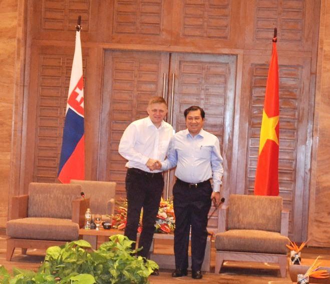 Chủ tịch UBND thành phố Đà Nẵng Huỳnh Đức Thơ mong muốn ngài Thủ tướng Robert Fico tạo điều kiện để Đà Nẵng có thể kết nối hợp tác với các địa phương của Slovakia.