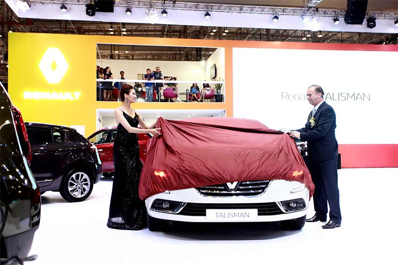 Renault đem đến VIMS 2016 trải nghiệm cuộc sống như một người Paris thực thụ cùng chiếc Talisman đẳng cấp. Ra mắt vào đầu năm nay tại châu  u, Việt Nam là nước châu Á đầu tiên được Renault giới thiệu mẫu xe này đến với khách hàng.