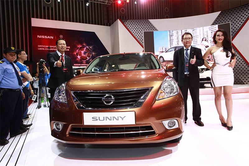 Nissan giới thiệu mẫu xe chủ lực Sunny
