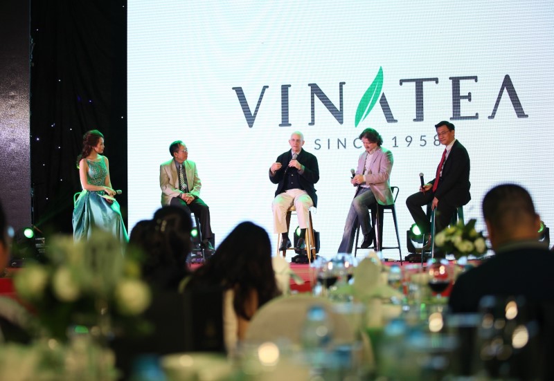 Tọa đàm Trà Việt và Vinatea trong khuôn khổ chương trình trình diễn thương hiệu và sản phẩm với chủ đề “Điều kỳ diệu thiên nhiên ban tặng” do Vinatea tổ chức.