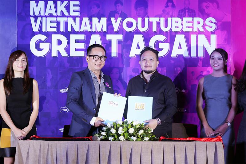 Ông Oh Thong Srinoon đại diện WebTVAsia Việt Nam kí kết cùng METUB.