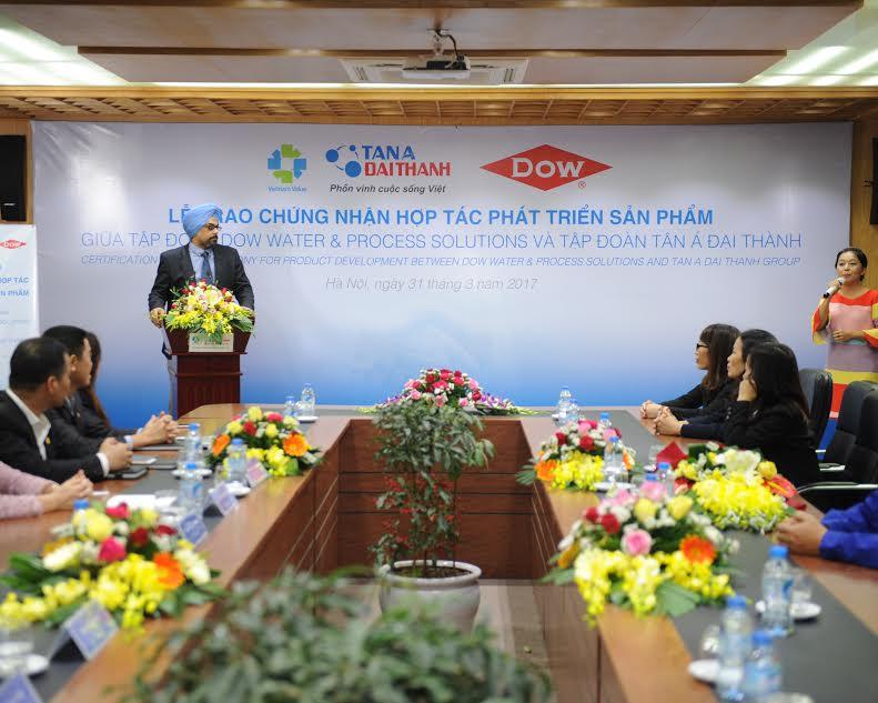 Ông Tanmeet Singh Gulati - Giám đốc Thương mại khu vực Đông Nam Á của Tập đoàn Dow chia sẻ vinh dự khi thiết lập mối quan hệ đối tác với Tập đoàn Tân Á Đại Thành.