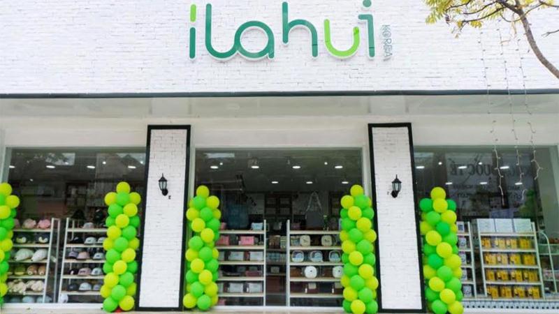 Có dịp ghé thăm cửa hàng tiện ích của ILAHUI, bạn sẽ lý giải được tốc độ mở rộng nhanh chóng của thương hiệu này.