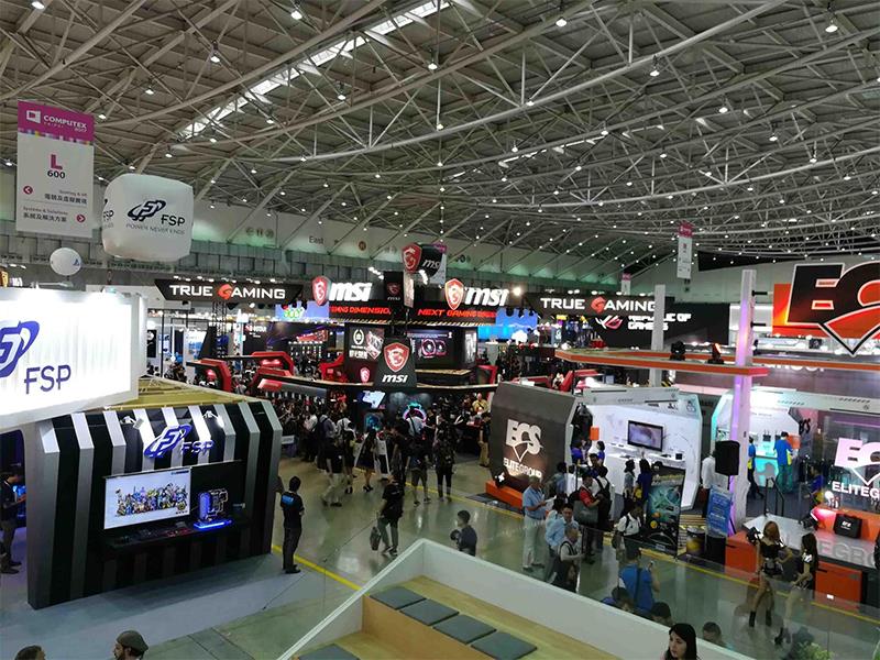 Hơn 3.000 khách đăng ký tham gia trong ngày đầu tiên của Computech Taipei 2017.