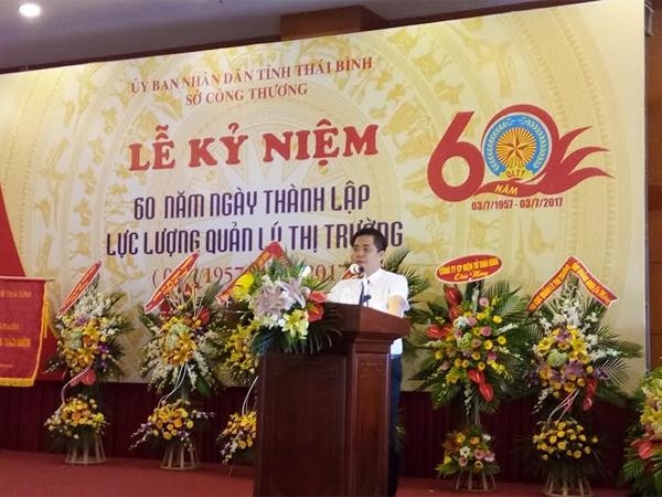 Phó Chủ tịch UBND tỉnh Thái Bình Nguyễn Hoàng Giang phát biểu tại lễ kỷ niệm.