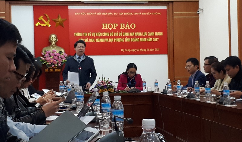 Ông Trần Như Long, Phó Trưởng ban thường trực IPA Quảng Ninh phát biểu tại  buổi họp báo.