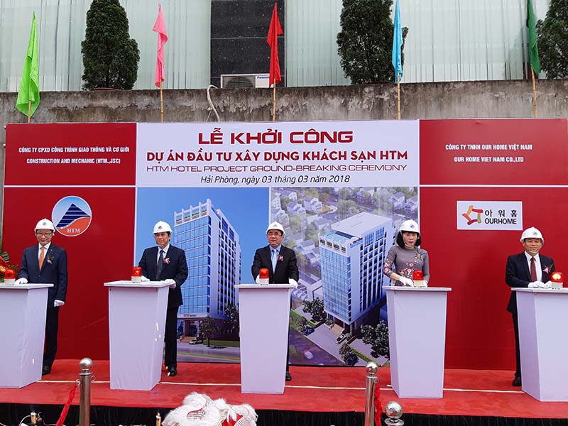 Lễ khởi công xây dựng Khách sạn HTM.