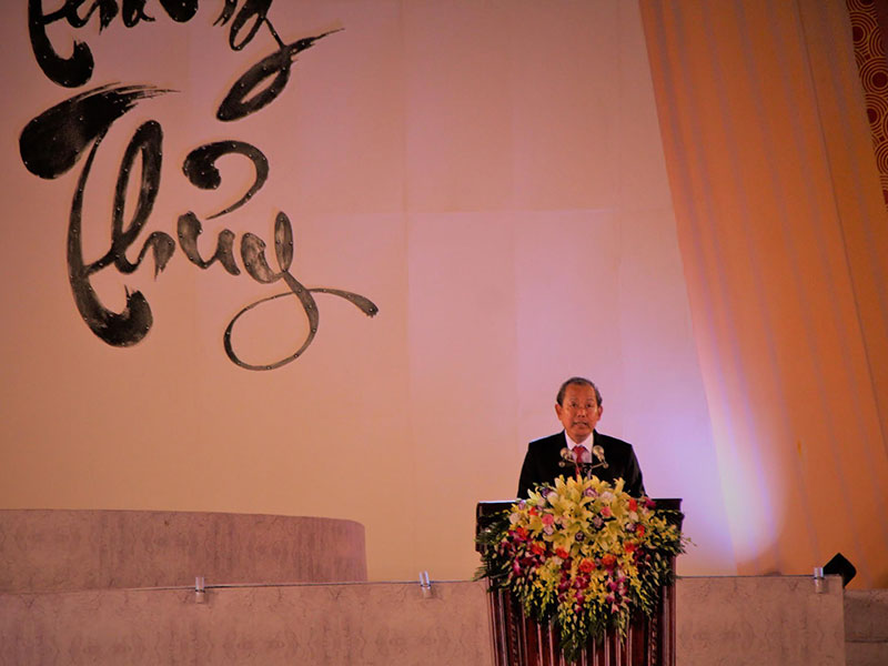 Phó Thủ tướng thường trực Trương Hòa Bình phát biểu tại buổi lễ kỷ niệm 1050 năm Nhà nước Đại Cồ Việt (Ninh Bình).