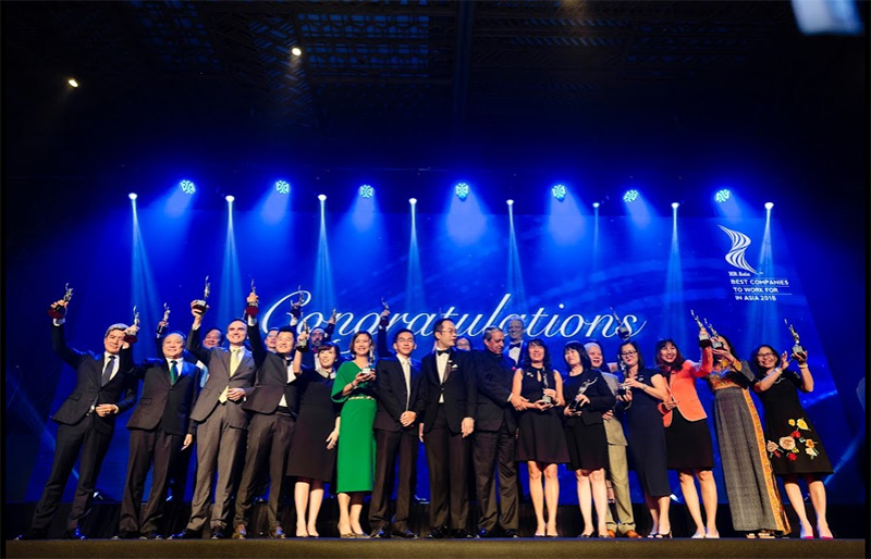 HR2B cùng 27 doanh nghiệp lớn tại Viêt Nam tự hào nhận giải thưởng HR Asia Awards 2018.