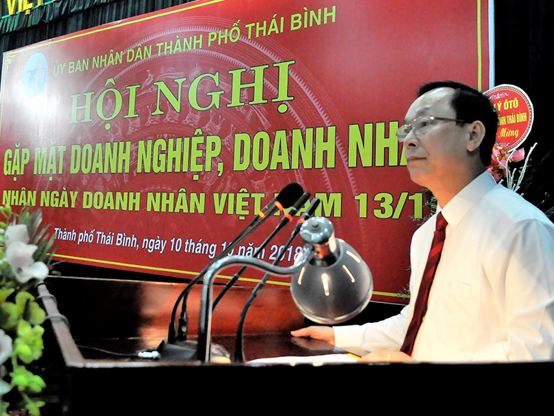 Chủ tịch UBND thành phố Thái Bình Nguyễn Ngọc Ý phát biểu chỉ đạo tại Hội nghị gặp mặt doanh nghiệp, doanh nhân trên địa bàn thành phố.