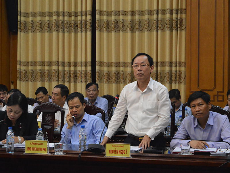 Chủ tịch UBND TP. Thái Bình Nguyễn Ngọc Ý trả lời các ý kiến, kiến nghị của doanh nghiệp.