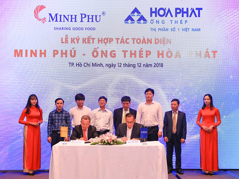 Lễ ký kết hợp tác thành công giữa Minh Phú và Thép Hòa Phát.