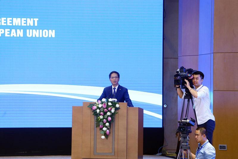 Trong bài phát biểu khai mạc. Bộ trưởng Bộ Công thương Trần Tuấn Anh đã nhấn mạnh rằng, việc hai bên ký kết các hiệp định EVFTA và IPA sẽ mở ra một giai đoạn mới cho hợp tác kinh tế giữa Việt Nam và Liên minh châu Âu