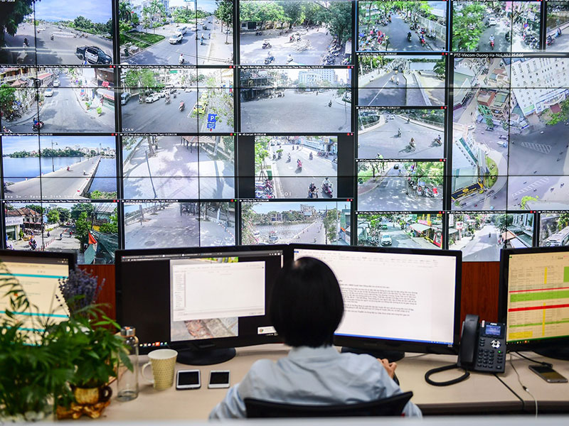 Trung tâm giám sát, điều hành thông minh Thừa Thiên Huế vừa đoạt giải “Dự án thành phố thông minh sáng tạo nhất châu Á”.