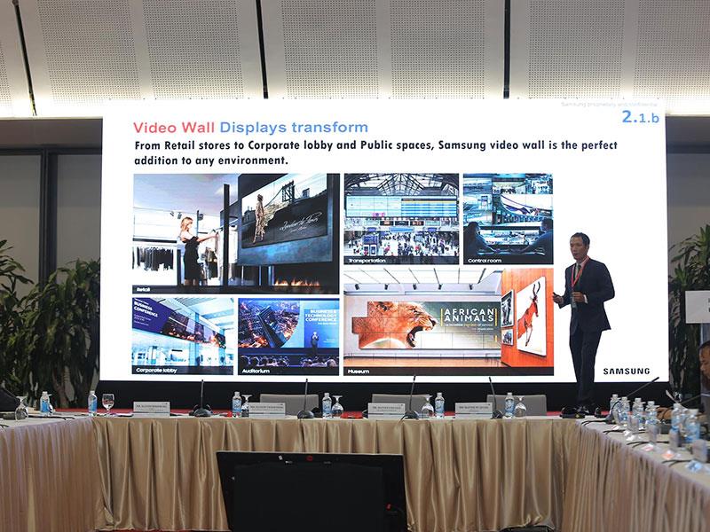 Samsung sẵn sàng chia sẻ và hỗ trợ Việt Nam trong xây dựng Thành phố thông minh.