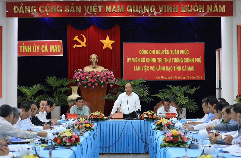 Thủ tướng Chính phủ Nguyễn Xuân Phúc phát biểu tại buổi làm việc với lãnh đạo tỉnh Cà Mau.