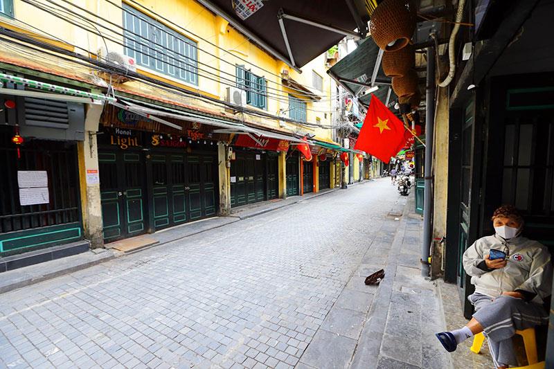 Một phố Tạ Hiện rất khác và đẹp cổ kính.