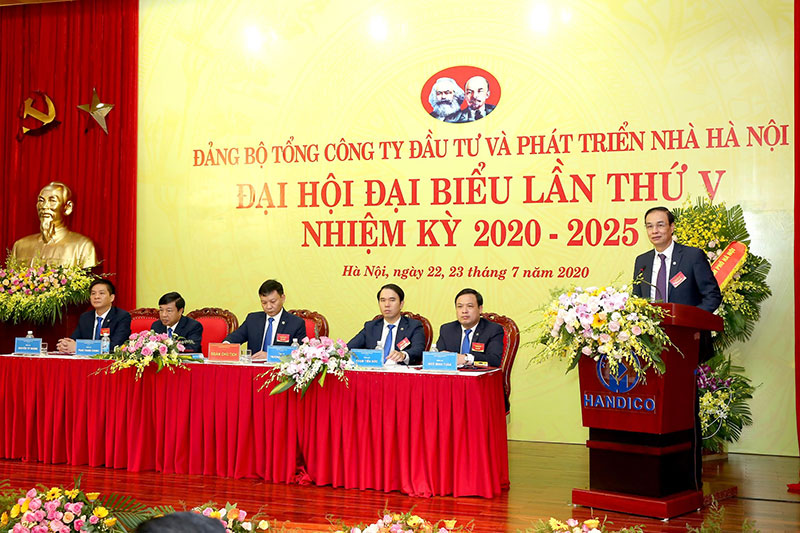 Phó Bí thư Thành ủy Hà Nội Đào Đức Toàn phát biểu chỉ đạo tại Đại hội đại biểu Đảng bộ Tổng công ty Đầu tư và Phát triển nhà Hà Nội lần thứ V, nhiệm kỳ 2020-2025.