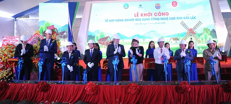 Tổ hợp Khu nông nghiệp ứng dụng công nghệ cao DHN Dắk Lắk chính thức được khởi công xây dựng.
