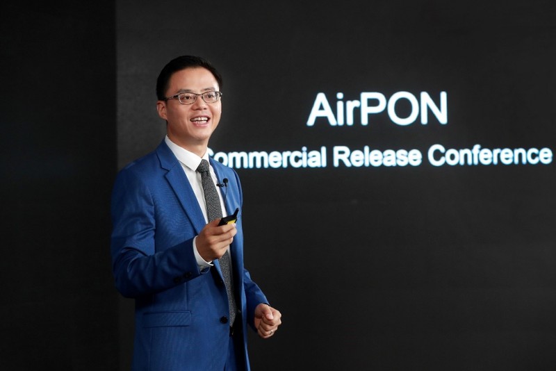 Giải pháp AirPON đầu tiên được Huawei ra mắt vào tháng 2-2020 và bản thương mại được công bố ngày 7-9-2020.