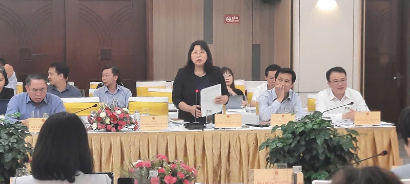 bà Nguyễn Thị Phương Hoa, Thứ trưởng Bộ Nông nghiệp và Môi trường cho biết, qua 1 năm thi hành Luật Đất đai năm 2024 cho thấy, bên cạnh những kết quả đạt được như trên, còn có một số vướng mắc trong thi hành Luật đòi hỏi phải tiếp tục nghiên cứu, hoàn thiện. 