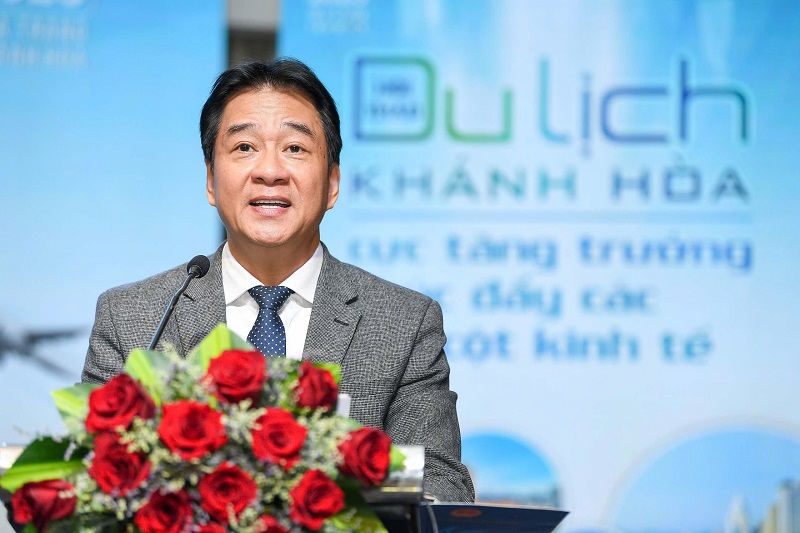 &Ocirc;ng Nguyễn Long Bi&ecirc;n, Ph&oacute; chủ tịch UBND tỉnh Kh&aacute;nh H&ograve;a n&ecirc;u c&aacute;c giải ph&aacute;p để 