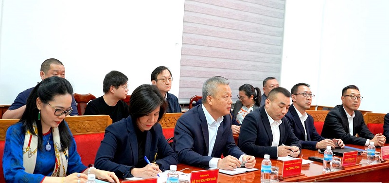 C&ocirc;ng ty cổ phần Thương mại Dịch vụ Tư vấn v&agrave; Đầu tư Kangen World Group v&agrave; tổ hợp c&aacute;c nh&agrave; đầu tư.