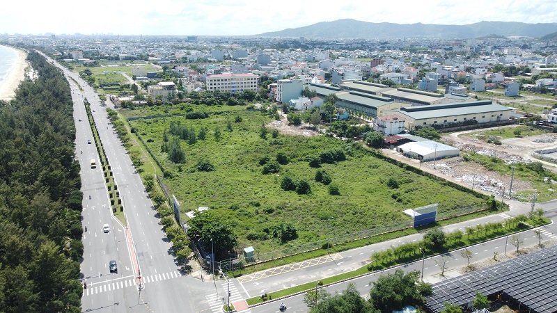 Đ&agrave; Nẵng kh&ocirc;ng đặt nặng thu thuế từ sử dụng đất m&agrave; chủ yếu từ hoạt động sản xuất, kinh doanh. Ảnh: Linh Đan