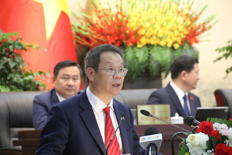 Tân Chủ tịch UBND TP.Đà Nẵng Nguyễn Mạnh Hùng phát biểu sau khi nhận nhiệm vụ. Ảnh: Mạnh Cường