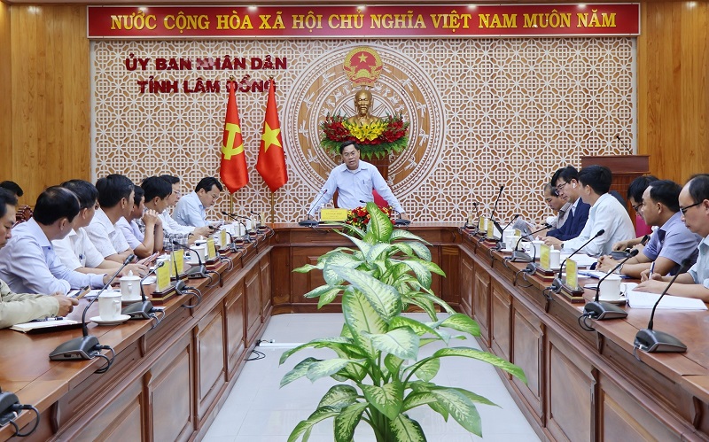 Phó chủ tịch UBND tỉnh Lâm Đồng chủ trì cuộc họp nghe Ban quản lý Dự án đầu tư xây dựng số 1 và các Ban khu vực trực thuộc báo cáo tiến độ giải ngân nguồn vốn đầu tư công.