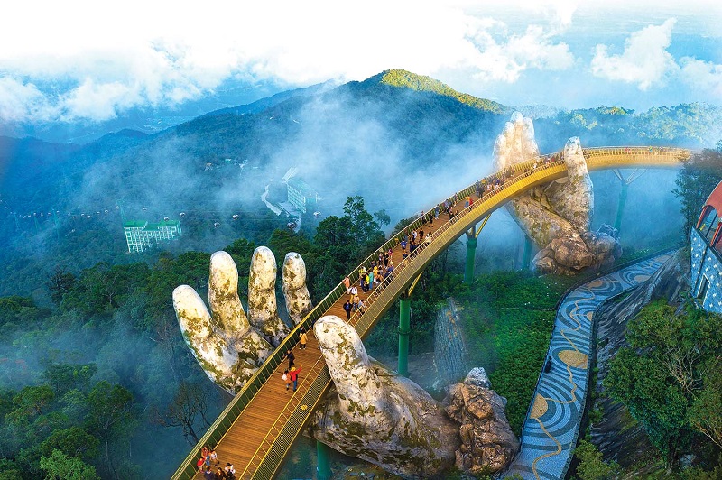 Hoạt động du lịch của tỉnh Kh&aacute;nh H&ograve;a trong năm 2025 gặt h&aacute;i được 