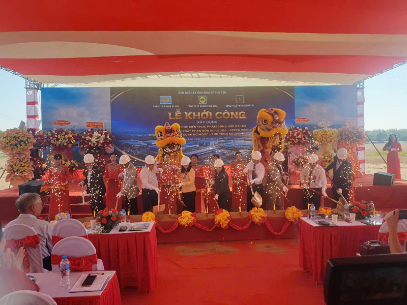 khởi c&ocirc;ng 3 Dự &aacute;n sản xuất c&ocirc;ng nghiệp mới gồm: Nh&agrave; m&aacute;y sản xuất sơ mi rơ-mo&oacute;c v&agrave; phụ t&ugrave;ng Kotinochi Ph&uacute; Y&ecirc;n, Nh&agrave; m&aacute;y sản xuất ph&acirc;n b&oacute;n Agrilong - Green World v&agrave; Nh&agrave; m&aacute;y chế biến thực phẩm đ&oacute;ng hộp B&aacute; Hải.