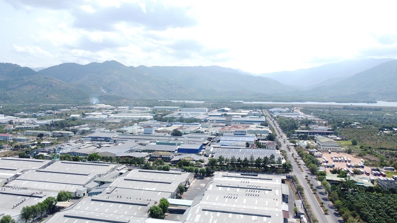 Kh&aacute;nh H&ograve;a đang đẩy mạnh thu h&uacute;t đầu tư v&agrave;o c&aacute;c khu c&ocirc;ng nghiệp, cụm c&ocirc;ng nghiệp. Trong ảnh l&agrave; 3.016 tỷ đồng Suối Dầu, tỉnh Kh&aacute;nh H&ograve;a. Ảnh: Linh Đan