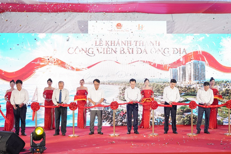 Sau hơn 4 tháng thi công, Công viên Bãi đá Ông Địa đã hoàn thiện và chính thức đưa vào sử dụng.