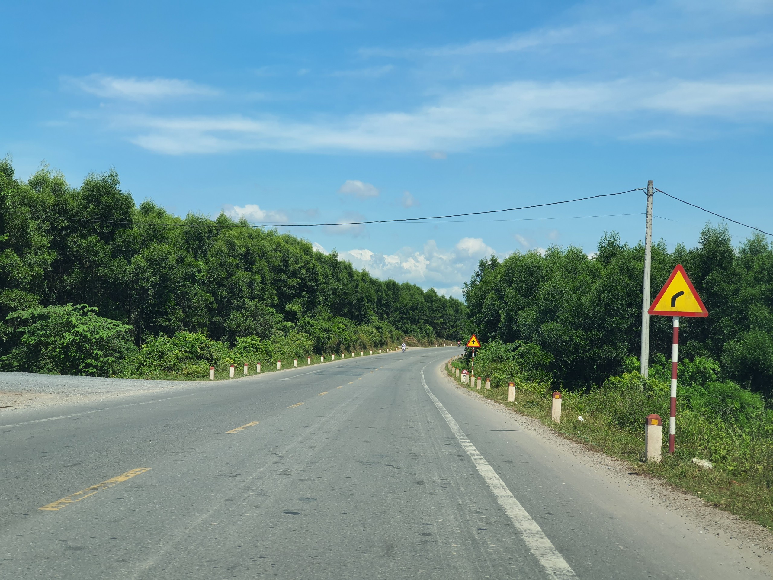 Quốc lộ 9 đi qua tỉnh Quảng Trị - Ảnh: Phước Tuần