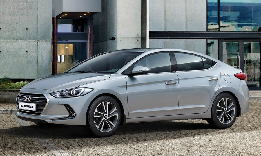 Hyundai Elantra tăng giá bán lẻ từ 9-20 triệu đồng.