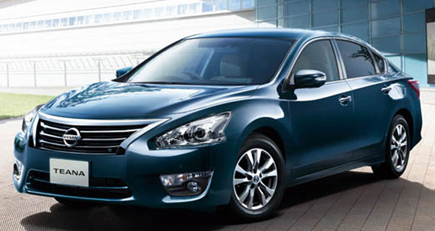 Nissan Teana tiếp tục được duy trì mức giảm giá 