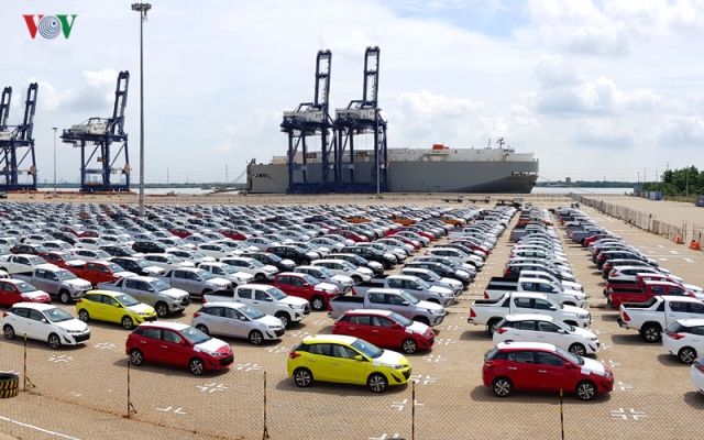 Chỉ riêng trong tháng 5/2019 đã có tới 14.332 xe ô tô nguyên chiếc các loại được nhập về Việt Nam.