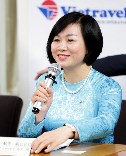 Bà Dương Thị Mai Hoa - Phó Chủ tịch kiêm Phó Tổng giám đốc Bamboo Airways