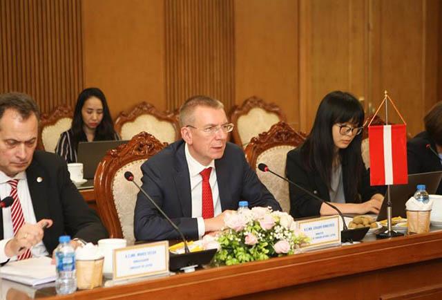 Bộ trưởng Ngoại giao Latvia Edgars Rinkevic mong muốn nhận được sự hợp tác của Việt Nam trong lĩnh vực giáo dục và đào tạo.