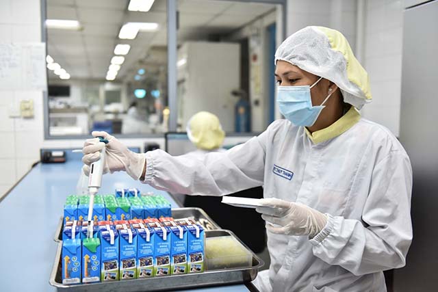 Cô Gái Hà Lan nỗ lực nghiên cứu những sản phẩm dinh dưỡng cân bằng phù hợp nhu cầu trẻ em Việt Nam