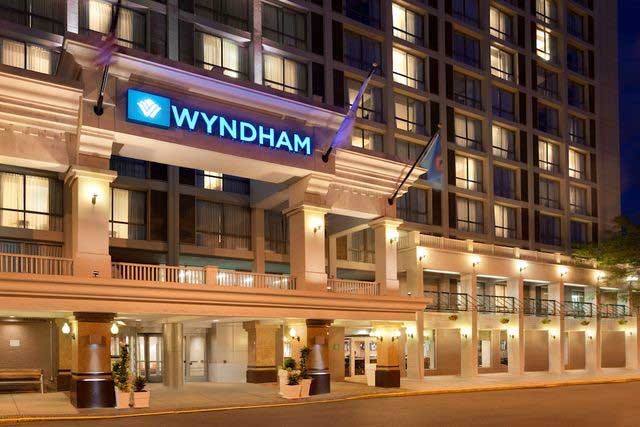 Thương hiệu khách sạn lớn nhất thế giới Wyndham Hotel Group là đơn vị quản lý chính thức cho chuỗi condotel 5* Apec Mandala Wyndham tại Việt Nam
